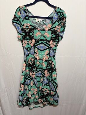 3/ $15. love, Fire mini dress. Green and Black Floral with back  cutouts Sz XL